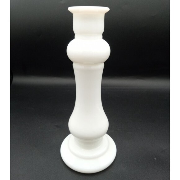 EO Brody Co White Milk Glass Candlestick Flower Bud Vase M-118 Vintage 8 Inch - Picture 4 of 16